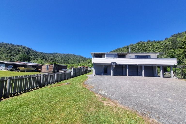 Photo of property in 1112 State Highway 30, Lake Okataina, Rotorua, 3074