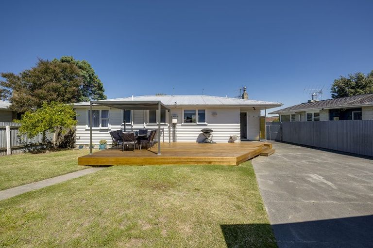 Photo of property in 32 Coventry Avenue, Tamatea, Napier, 4112