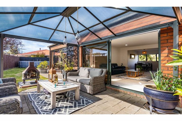 Photo of property in 16 Mansfield Drive, Kaiapoi, 7630