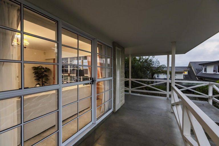 Photo of property in 81 Churchill Drive, Taradale, Napier, 4112