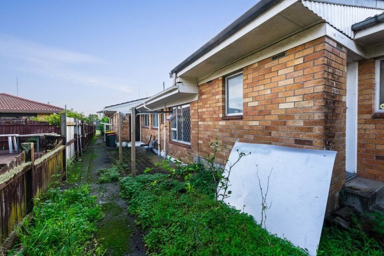 Photo of property in 2/75 Coronation Road, Papatoetoe, Auckland, 2025