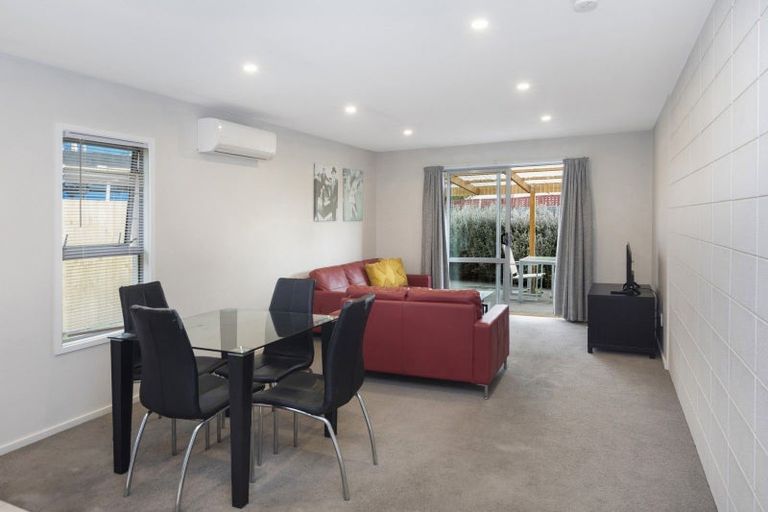 Photo of property in 6a Tonga Place, Riccarton, Christchurch, 8041