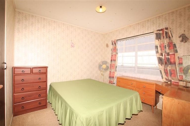 Photo of property in 3/113 Lynwood Road, New Lynn, Auckland, 0600