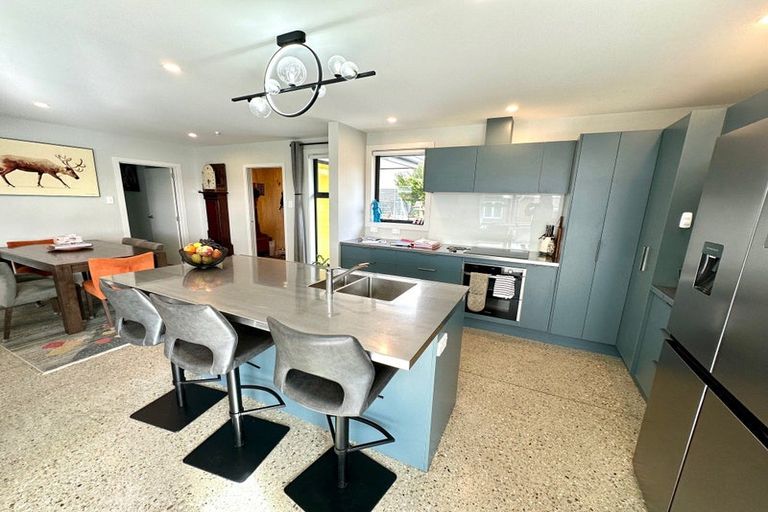 Photo of property in 214 Clyde Street, Balclutha, 9230