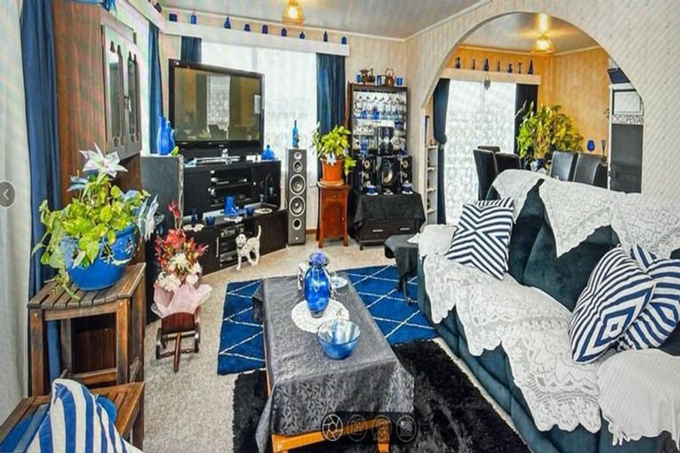 Photo of property in 13 Lipton Grove, Opaheke, Papakura, 2113