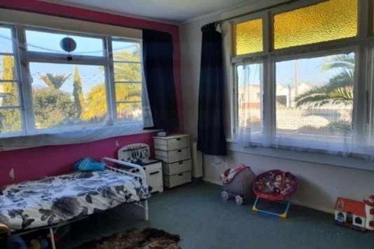 Photo of property in 133 Derby Street, Westport, 7825