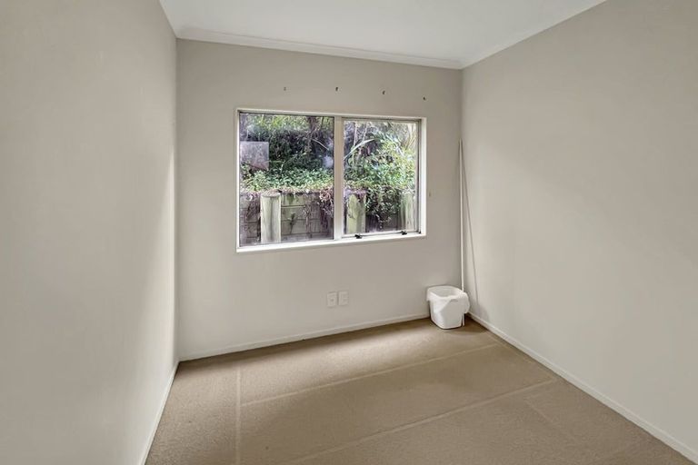 Photo of property in 54 Fortunatus Street, Brooklyn, Wellington, 6021