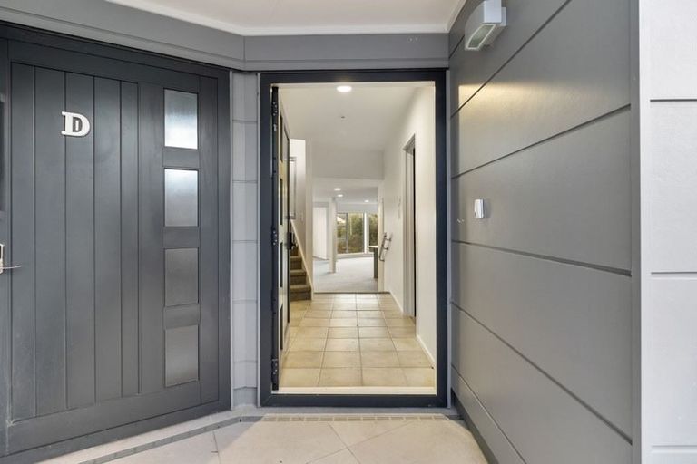 Photo of property in 3/4 Huka Road, Birkenhead, Auckland, 0626