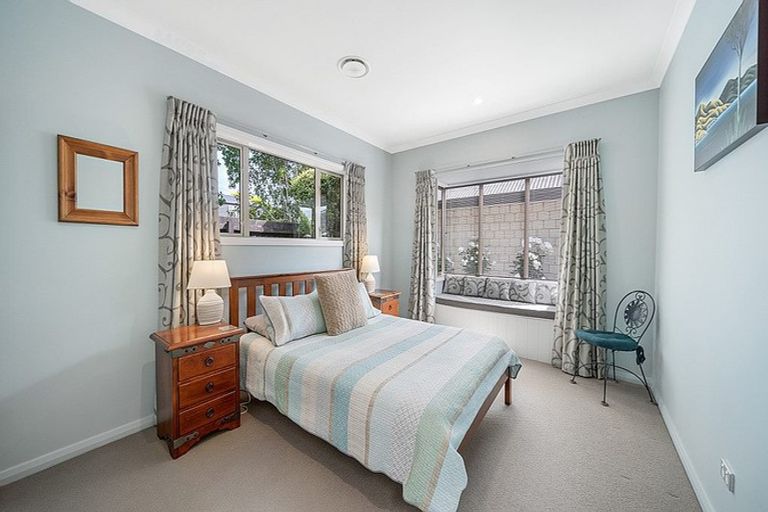 Photo of property in 18 Milesbrook Close, Rangiora, 7400