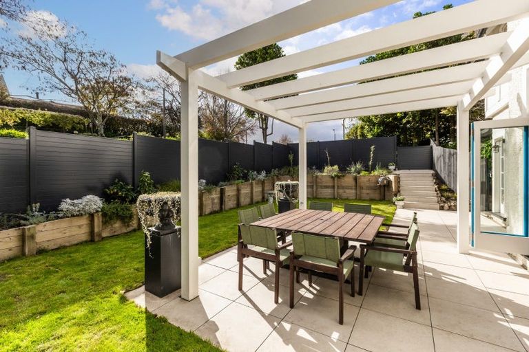 Photo of property in 46 Tanner Street, Havelock North, 4130