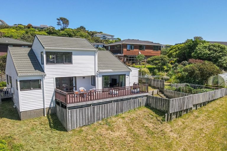 Photo of property in 42a Abilene Crescent, Churton Park, Wellington, 6037