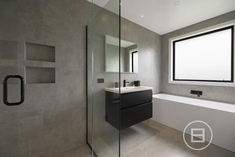 Photo of property in 6 Mulbury Way, Lower Shotover, Queenstown, 9304