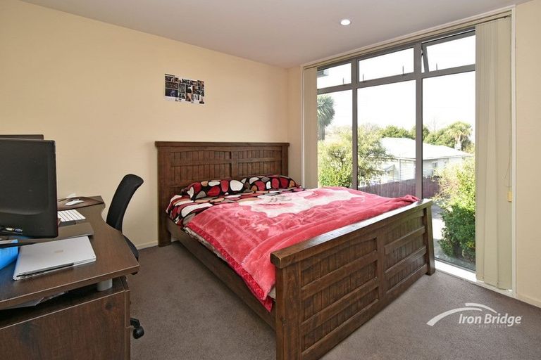 Photo of property in 34c Taramea Place, Addington, Christchurch, 8024