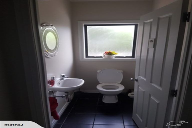 Photo of property in 157e Colwill Road, Massey, Auckland, 0614