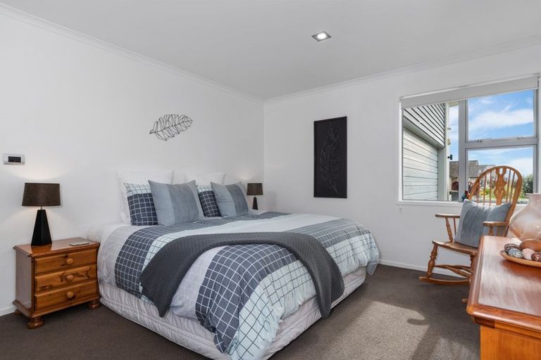 Photo of property in 16 Holyoake Terrace, Omokoroa, 3114