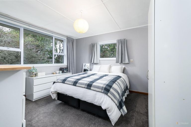 Photo of property in 58 Timaru Road, Waimate, 7924
