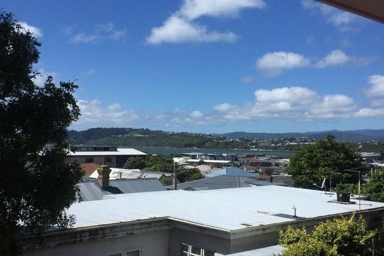 Photo of property in 13bf1 Upper Bourke Street, Kilbirnie, Wellington, 6022
