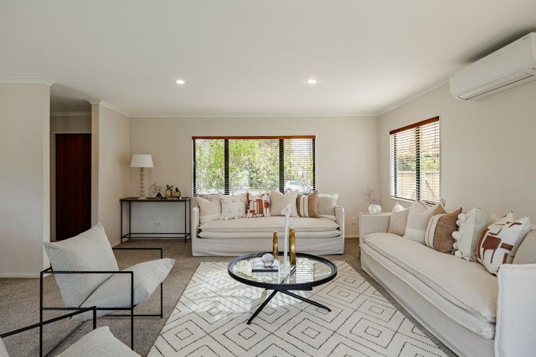 Photo of property in 28 Arataki Road, Havelock North, 4130