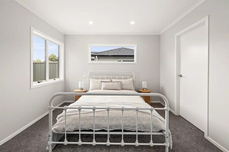 Photo of property in 2/52 Park Road, Greenmeadows, Napier, 4112