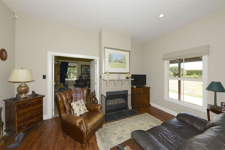 Photo of property in 16 Oak Tree Lane, Rolleston, 7614