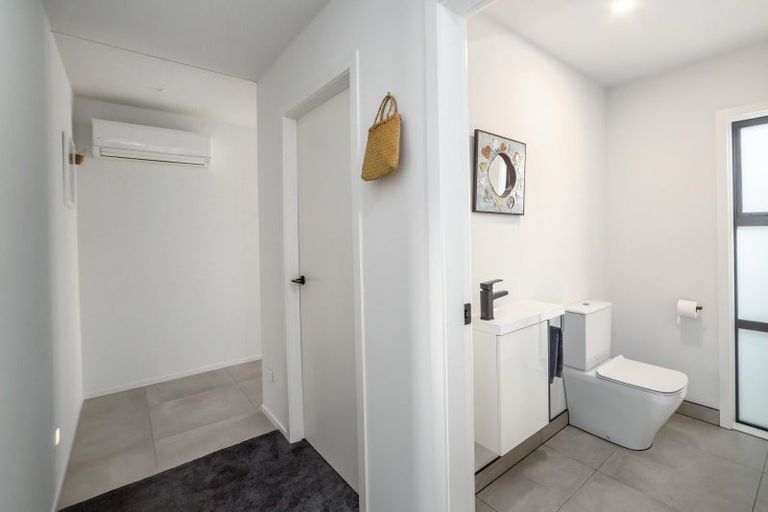 Photo of property in 16 Fantail Avenue, Carterton, 5713