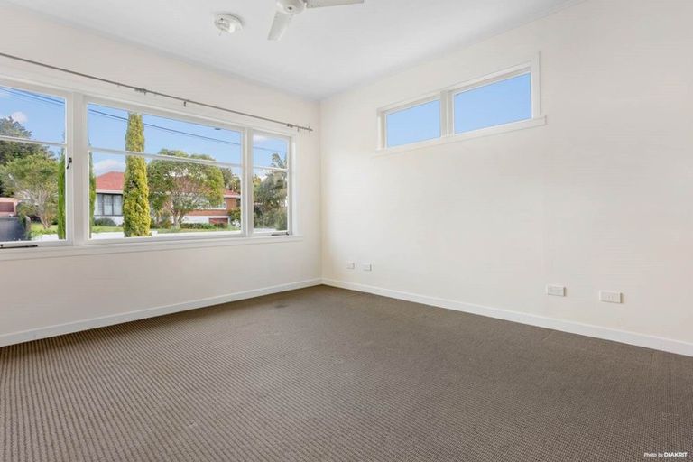 Photo of property in 11 Fenton Street, Papatoetoe, Auckland, 2025