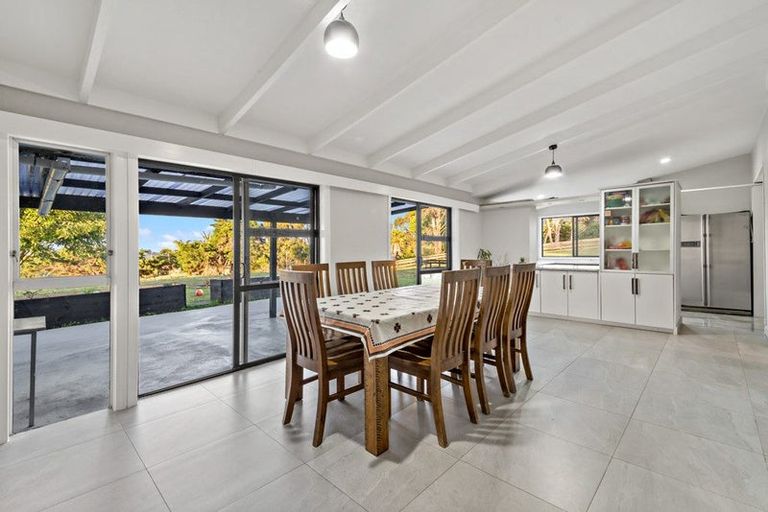 Photo of property in 87 Spur Road, Stillwater, Silverdale, 0993