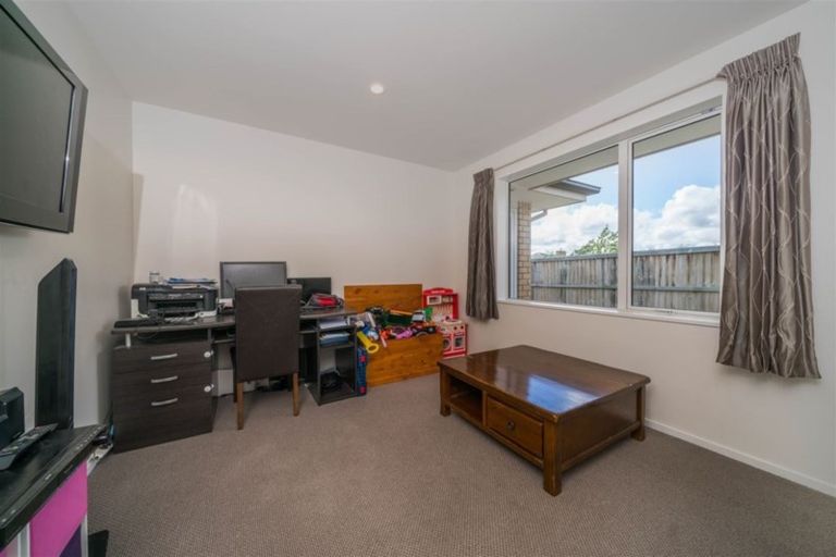 Photo of property in 16 Delamare Way, Rolleston, 7614