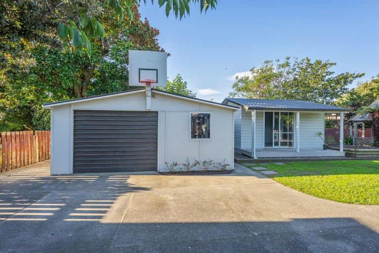 Photo of property in 45 Te Kupe Road, Paraparaumu Beach, Paraparaumu, 5032