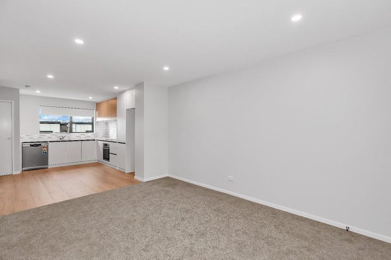 Photo of property in 56 Tukari Lane, Mangere Bridge, Auckland, 2022