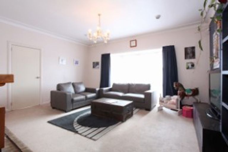 Photo of property in 37 Maeroa Road, Beerescourt, Hamilton, 3200