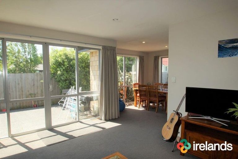 Photo of property in 27a Hillier Place, Spreydon, Christchurch, 8024
