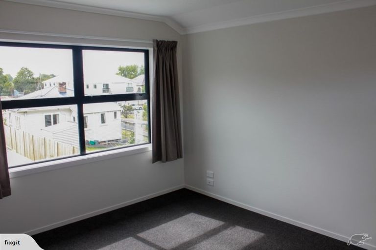 Photo of property in 20u4 Manning Street, Hamilton Central, Hamilton, 3204