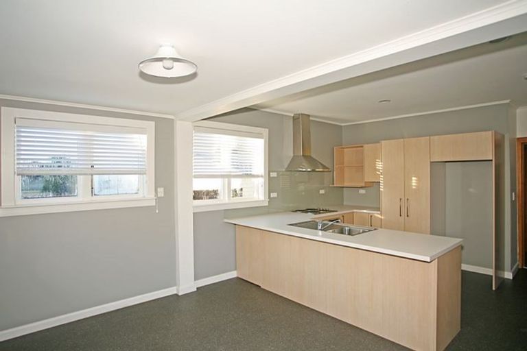 Photo of property in 79 Harrow Street, Phillipstown, Christchurch, 8011