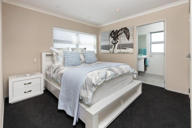 Photo of property in 36 Royal Ascot Drive, Papamoa Beach, Te Puke, 3187