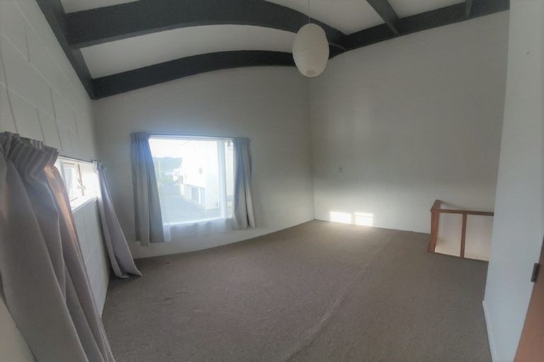 Photo of property in 129 Constable Street, Newtown, Wellington, 6021