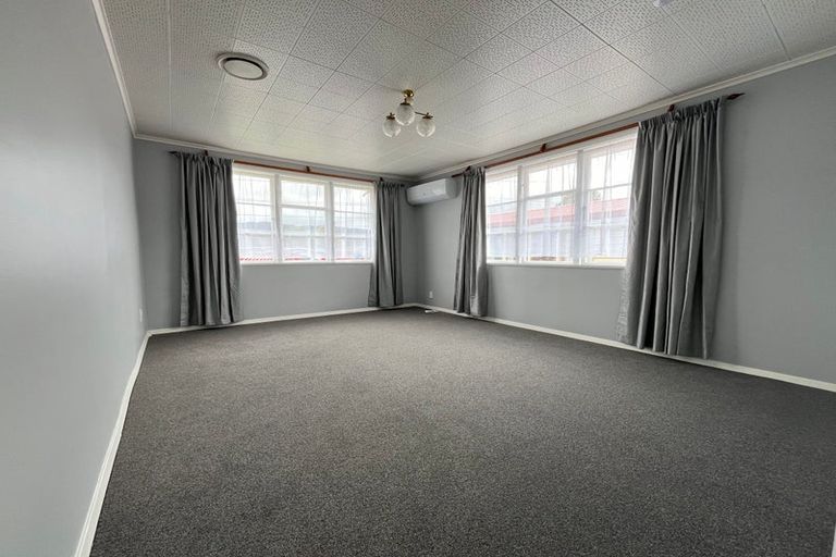Photo of property in 69 Thackeray Street, Trentham, Upper Hutt, 5018