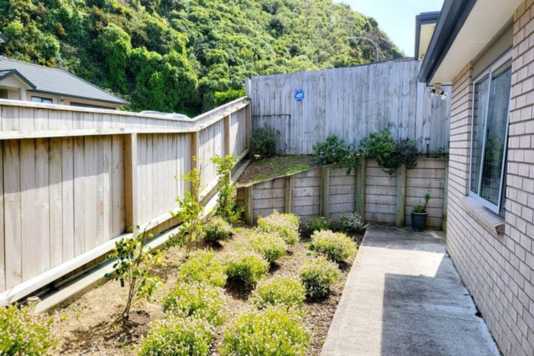 Photo of property in 4 Melksham Drive, Churton Park, Wellington, 6037