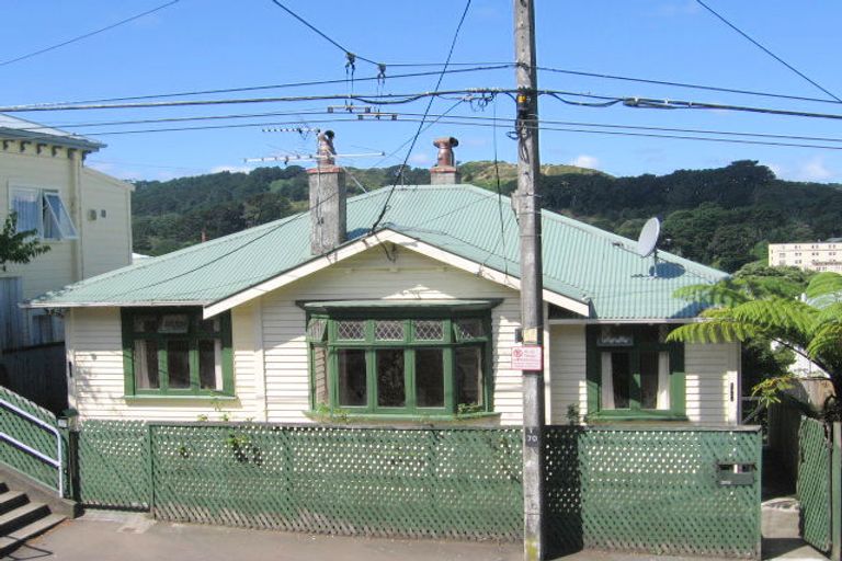 Photo of property in 141 Wallace Street, Mount Cook, Wellington, 6021