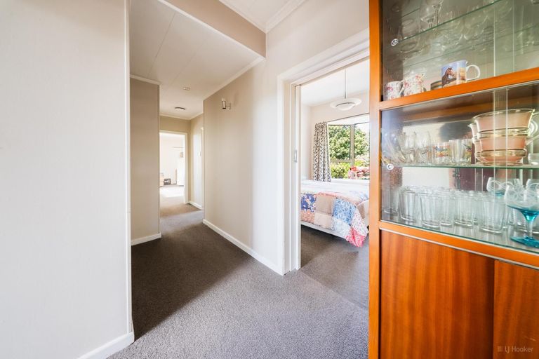 Photo of property in 1 James Street, Waimate, 7980
