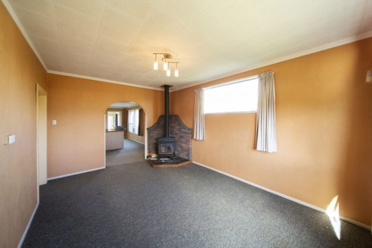 Photo of property in 126 Miranda Street, Stratford, 4332