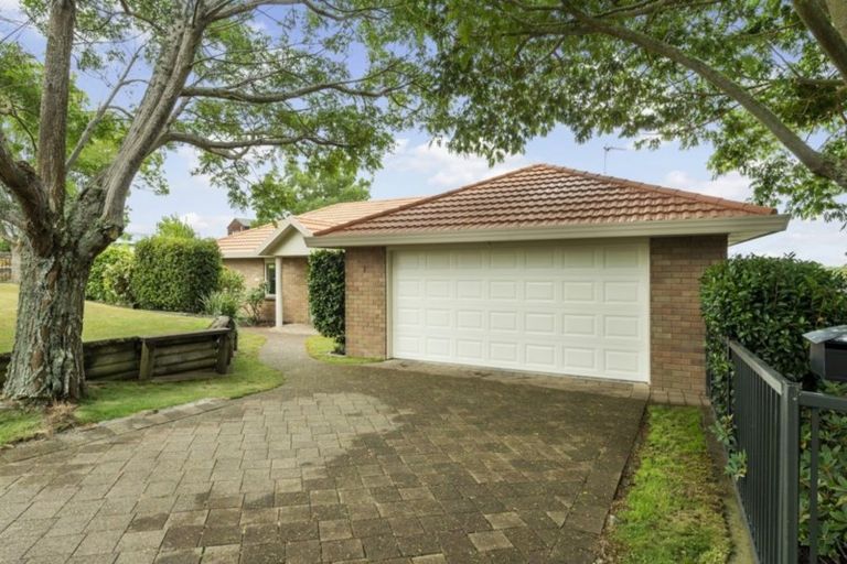 Photo of property in 1 Glenburn Place, Nawton, Hamilton, 3200