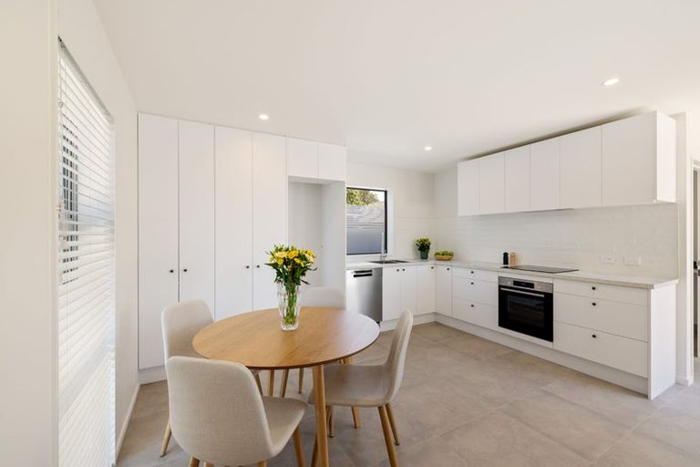 Photo of property in 2/273 Westminster Street, Mairehau, Christchurch, 8013