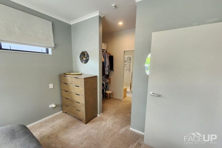 Photo of property in 17 Oioi Road, Hobsonville, Auckland, 0616