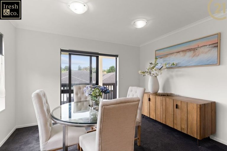 Photo of property in 125 Keri Vista Rise, Papakura, 2110