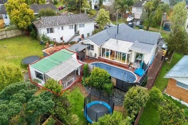 Photo of property in 38 Normanton Street, Glenfield, Auckland, 0629