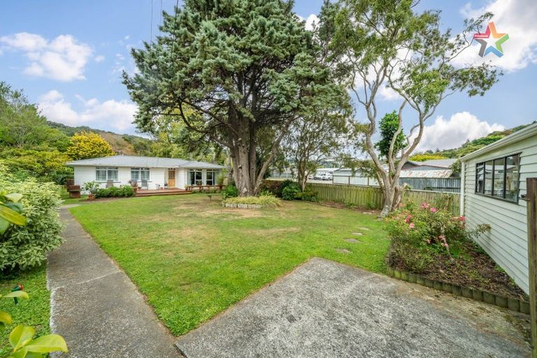 Photo of property in 60 Thomas Street, Stokes Valley, Lower Hutt, 5019