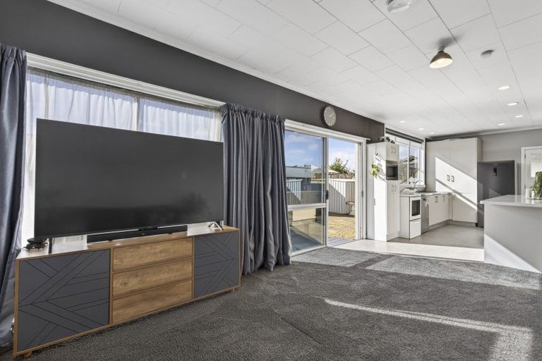 Photo of property in 535 Manutahi Road, Lepperton, New Plymouth, 4373