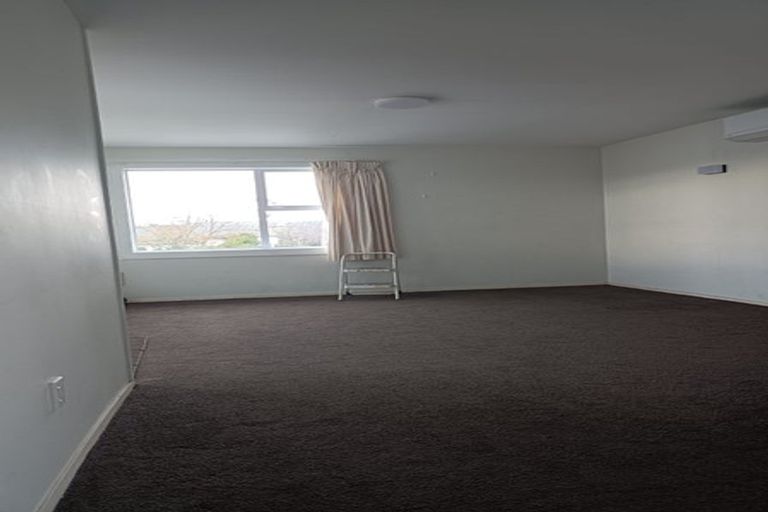 Photo of property in 2/22 Clare Road, St Albans, Christchurch, 8014