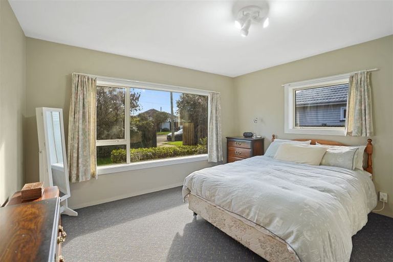 Photo of property in 232 Weston Road, Mairehau, Christchurch, 8052